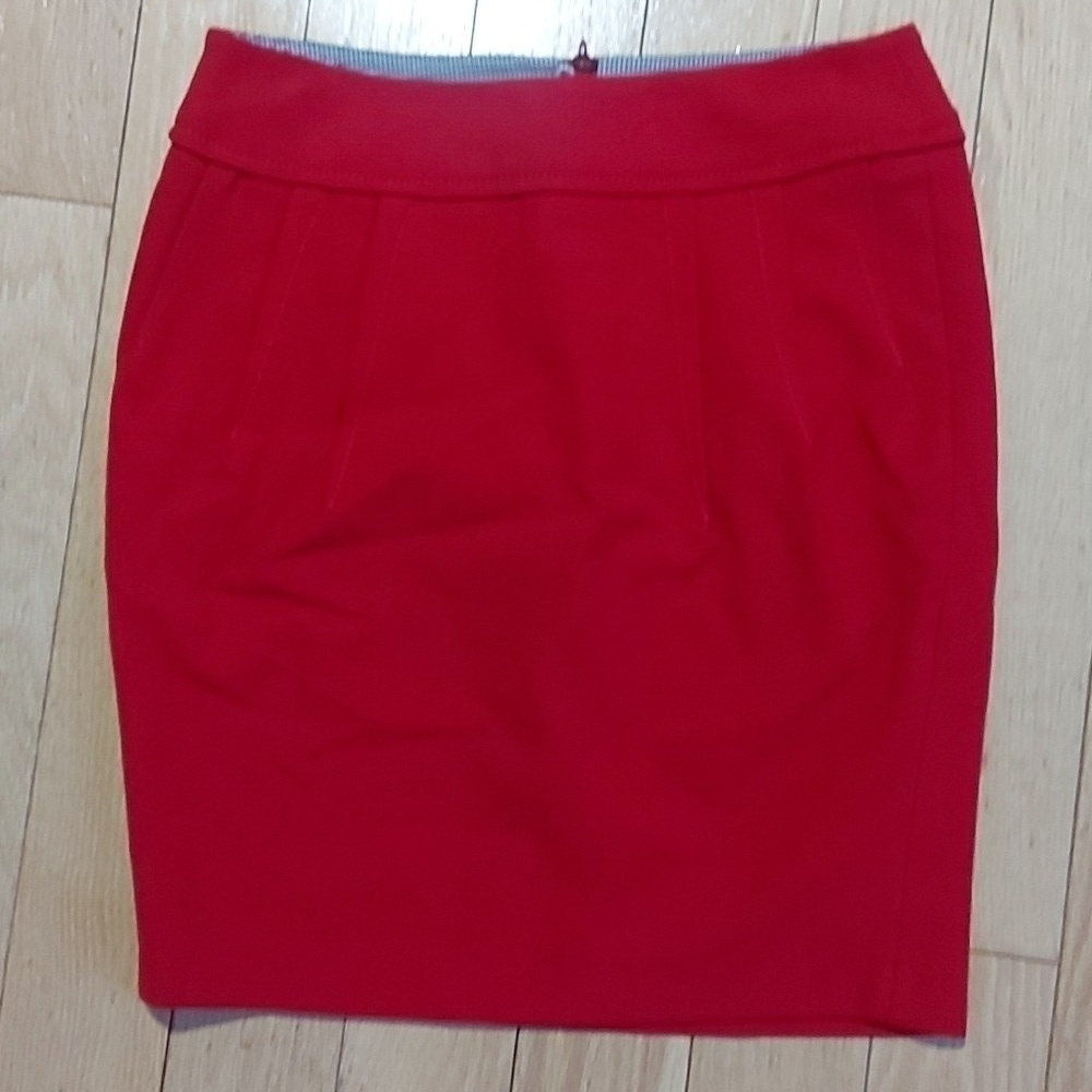 3/$10BANDOLERA red pencil skirt